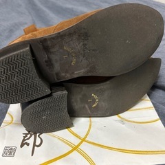 シェイク　インクローク　ショートブーツ　ブーツ　スエード　の画像
