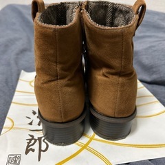 シェイク　インクローク　ショートブーツ　ブーツ　スエード　の画像