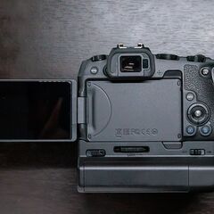 Canon EOS RP ミラーレス一眼 バッテリーグリップ ケージ付きの画像