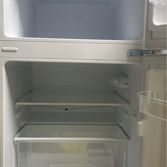 きれいな冷蔵庫半額の画像