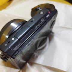 SONYデジタル一眼レフカメラαNEX-5Tレンズ３本付おまけ多数の画像