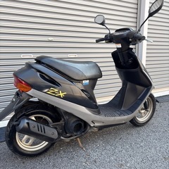 4146.高馬力2スト　スーパーディオ　バッテリー、シート、エンブレム新品　千葉県柏市　即日配送、自走引き取りも可能の画像