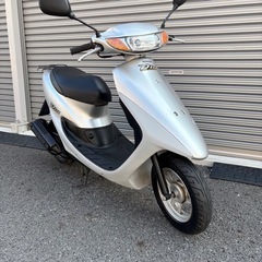 4147.高馬力2スト　ライブディオ　後期　バッテリー新品　千葉県柏市　即日配送、自走引き取りも可能の画像