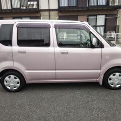 個人で出品します。マツダのAZワゴンです。車検ほぼ2年ついてますよ！の画像