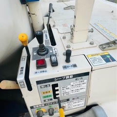 イセキ コンバイン HFC433G 区分4条刈 33馬力 508時間の画像