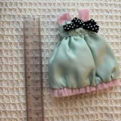 ノースリーブワンピースエメラルドグリーン♡夏の帽子とお洋服リカちゃんりかちゃんママバービーちゃんエリーちゃんの画像
