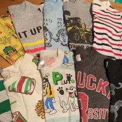 ★取引き中★子供服　100サイズ　Tシャツ　シャツ　13枚の画像