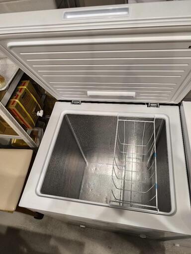 家庭用、業務用2023年式１４２L冷凍庫ストッカー　引き取り限定