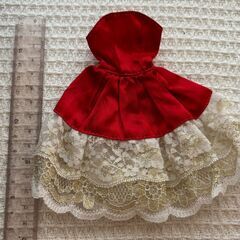 プリンセスドレス♡赤レッドフリルレースリボンミニスカートお洋服リカちゃんりかちゃんママバービーちゃんエリーちゃんの画像