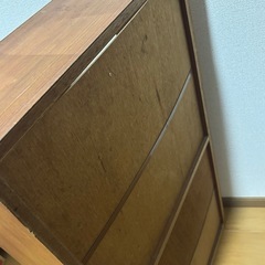 本棚　状態悪の画像