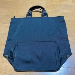 フェンディ　トートバッグの画像