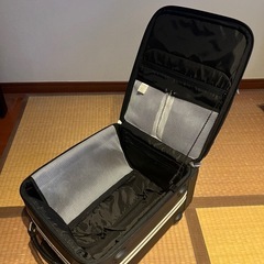 キャリーバックの画像