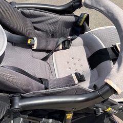 美品 ピジョン pigeon ランフィリノン グレー ベビーカーの画像