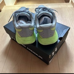 ⭐︎アンダーアーマー　チャージドローグ3 27cmの画像
