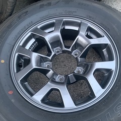 ジムニーシエラ純正タイヤホイールセットの画像