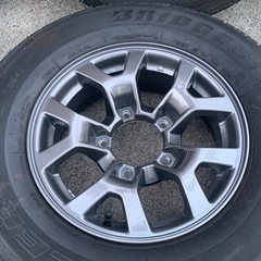 ジムニーシエラ純正タイヤホイールセットの画像