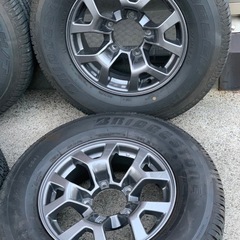 ジムニーシエラ純正タイヤホイールセットの画像