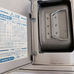 石油ファンヒーターの画像