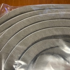 【8月まで】隙間対策　モヘア　新品の画像