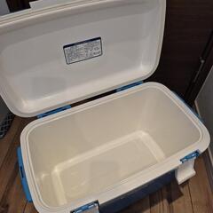 ※受け渡し予定者さまと日時調整中です！　【USED品】クーラーボックス　35Lの画像
