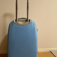 スーツケース  ドット柄の画像