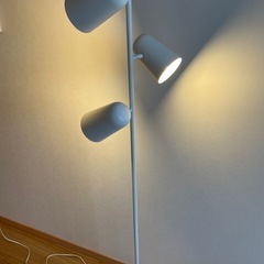 【お譲り先決定しました】スタンドタイプ間接照明💡の画像