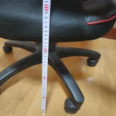 ゲーミングチェア(受け渡し者決定)の画像