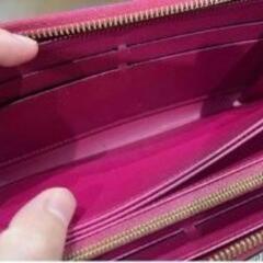 最終　値下げ　明日で削除致しますLOUIS VUITTON ヴェルニ ジッピーウォレット 長財布 レッド早い勝ちの画像
