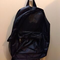 カバン詰め合わせセット（100均のもの中心）の画像