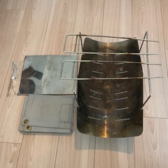  【売り切れました】ソロキャンプセット一式（テント・焚き火台・チェア・ランタンなど）の画像