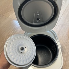 アイリスオーヤマ　炊飯器の画像