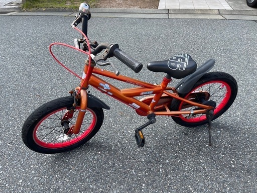 （✳︎手渡しのみ/兵庫県 南部）ライトニングマックィーン　カーズ 子供用自転車 カーズマックイーン の子供用自転車 (だーちゃん) 垂水のその他