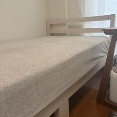 シングルベッド　マットレス付きの画像