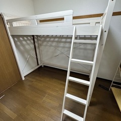 【取引中】【値下げ】頑丈ロフトベッドの画像