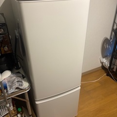 【8/9引き取り希望】2021年製三菱電機MR-P17F-W [168L /2ドア /右開きタイプ] [冷凍室 46L]の画像