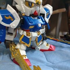 SDガンダム 真豪華　劉備ガンダム　組み立て済み完成品　ガンダムプラモデルの画像