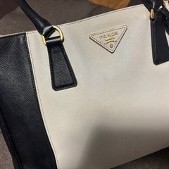 【PRADA】バイカラー サフィアーノ レザー ハンドバッグの画像