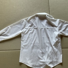 白のシャツ(L)ほぼ未使用の画像
