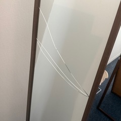 全身鏡　スタンドミラー　※割れてますの画像