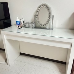 IKEA マルム　ドレッサーの画像