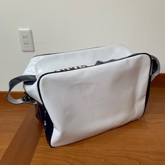 スポーツバッグの画像
