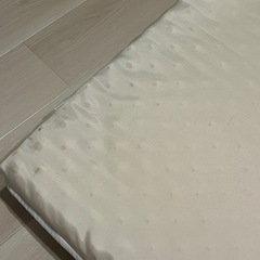 三つ折りマットレスの画像