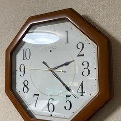 ●SEIKO 8角掛時計●木枠
の画像