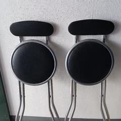 カウンターチェアーの画像