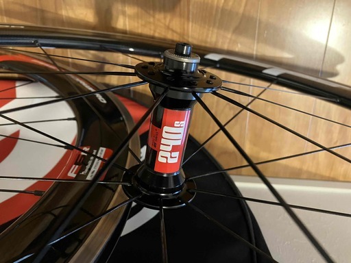 6/30まで限定出品！爆音！FFWD F6R カーボンホイール　専用ケース付き 6/30まで限定出品！爆音！FFWD F6R カーボンホイール 専用ケース