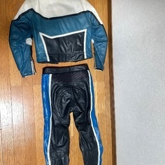ツーリング　レザースーツの画像