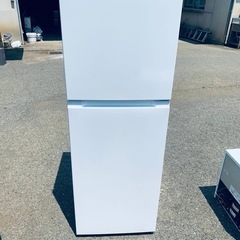 ♢ワールプールジャパン ノンフロン冷凍冷蔵庫【2022年製】YRZ-F23H1