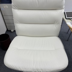 ソファー椅子の画像