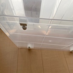ベッド下収納の画像