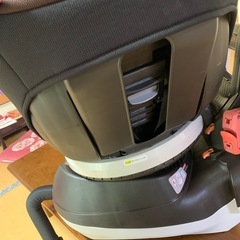 コンビチャイルドシート・ネセルターンリミテッドの画像